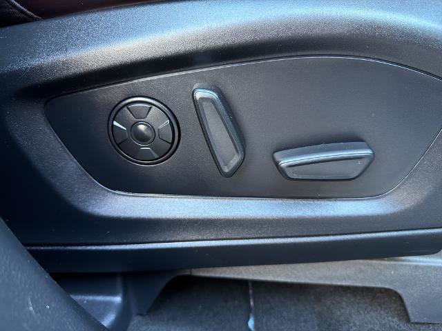 Certified 2025 Ford Explorer Platinum w/ LUX Leather Package image 13