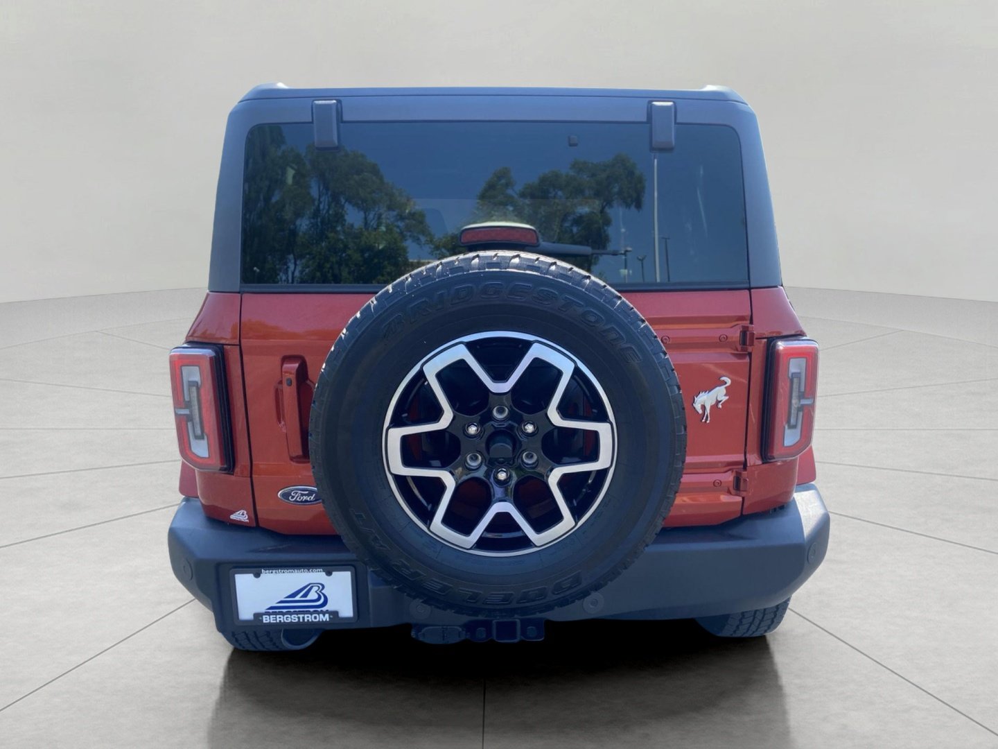 Certified 2024 Ford Bronco Outer Banks AWD/4WD image 9