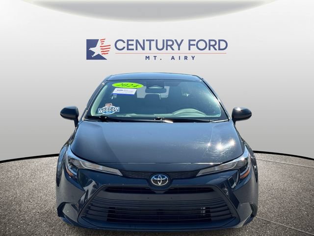 Used 2024 Toyota Corolla LE w/ LE Convenience Package FWD image 6