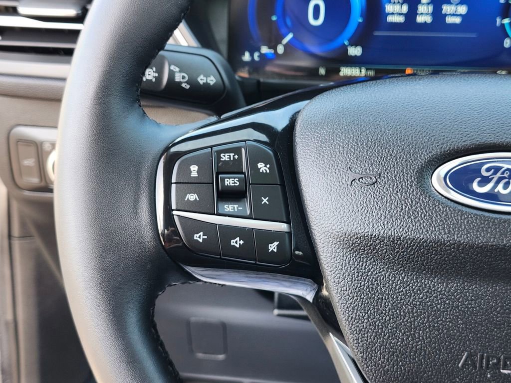 Certified 2022 Ford Escape SEL w/ Technology Package image 29