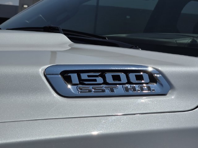 Used 2025 RAM 1500 Limited AWD/4WD image 37