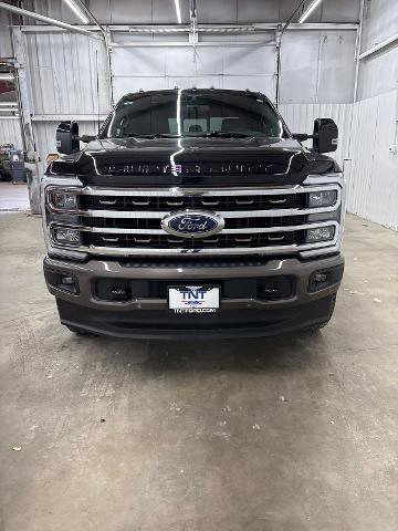 Certified 2023 Ford F250 King Ranch w/ FX4 Off-Road Package AWD/4WD image 3