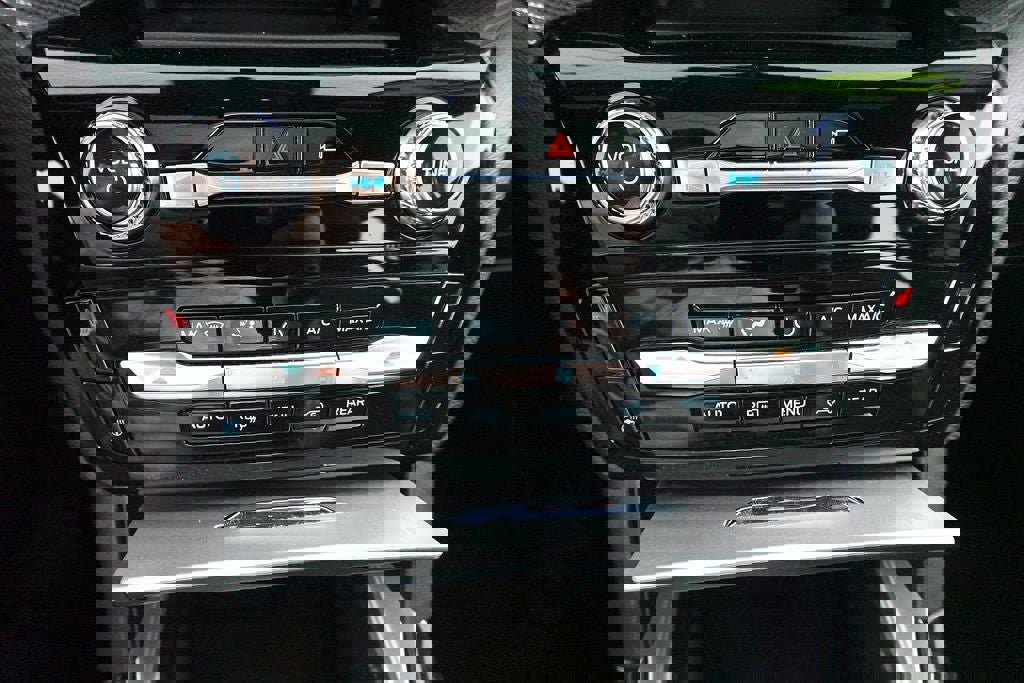 Certified 2023 Ford Explorer ST-Line image 21