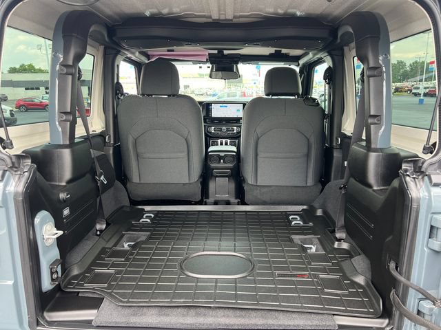 Used 2026 Jeep Wrangler Sport AWD/4WD image 7