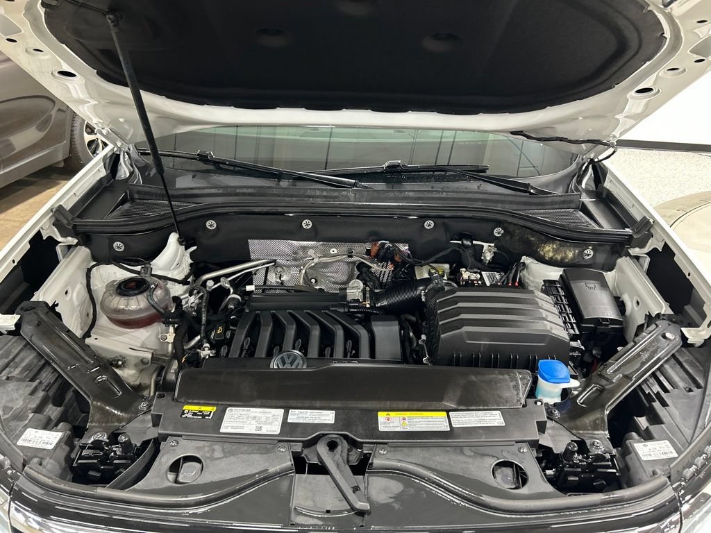 Used 2022 Volkswagen Atlas SEL Premium AWD/4WD image 32