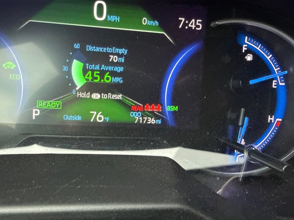 Used 2020 Toyota RAV4 Limited AWD/4WD image 12