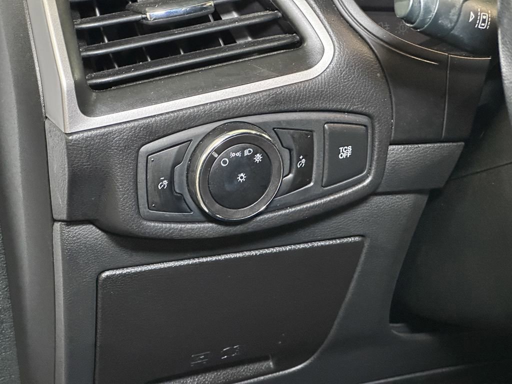 Certified 2023 Ford Edge SEL image 23