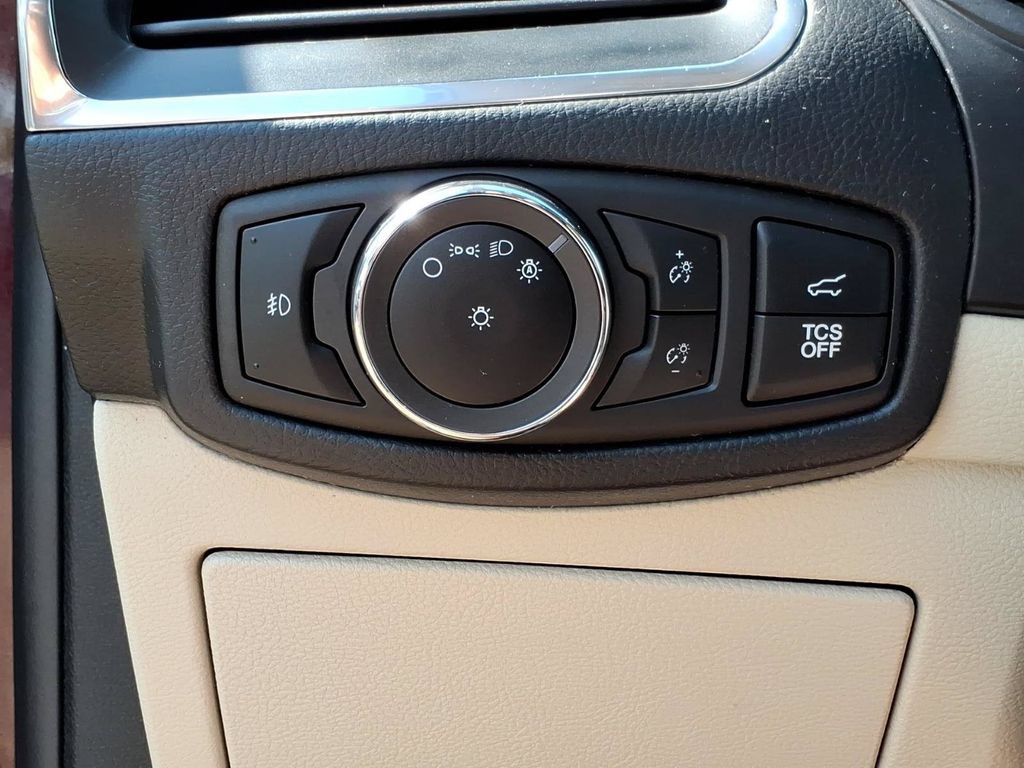 Certified 2024 Ford Edge Titanium AWD/4WD image 14