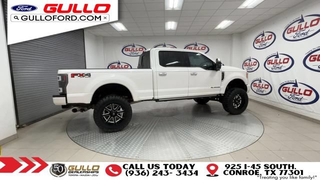 Certified 2017 Ford F250 Platinum w/ Platinum Ultimate Package AWD/4WD image 2