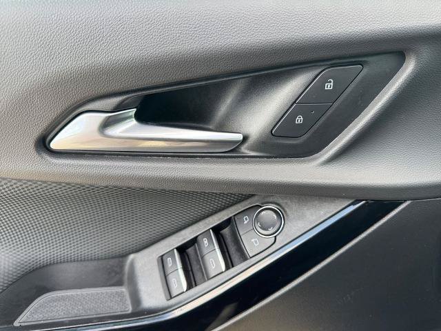 Used 2025 Chevrolet Equinox RS FWD image 20