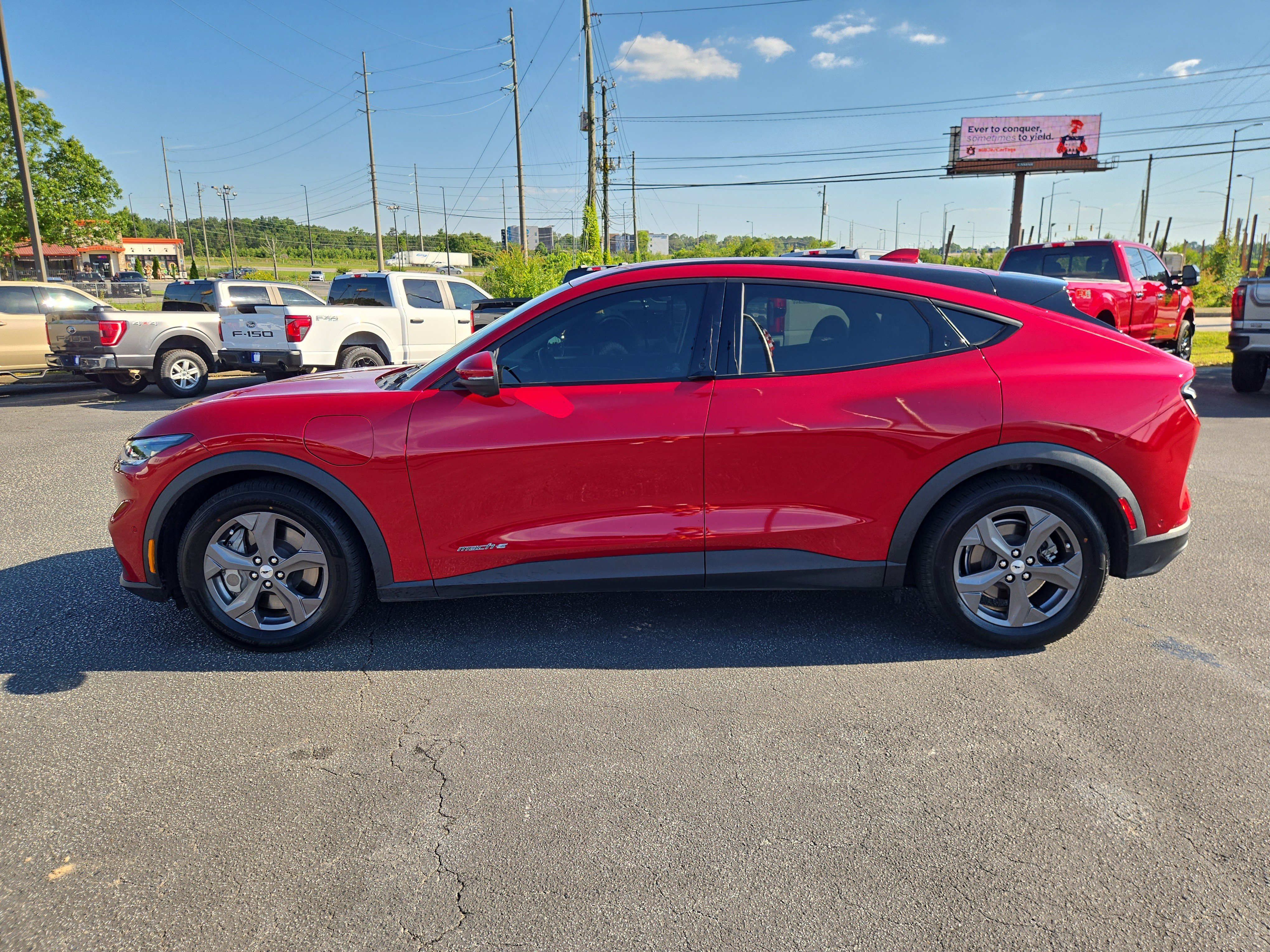 Certified 2022 Ford Mustang Mach-E Select w/ Comfort/Technology Package RWD image 11