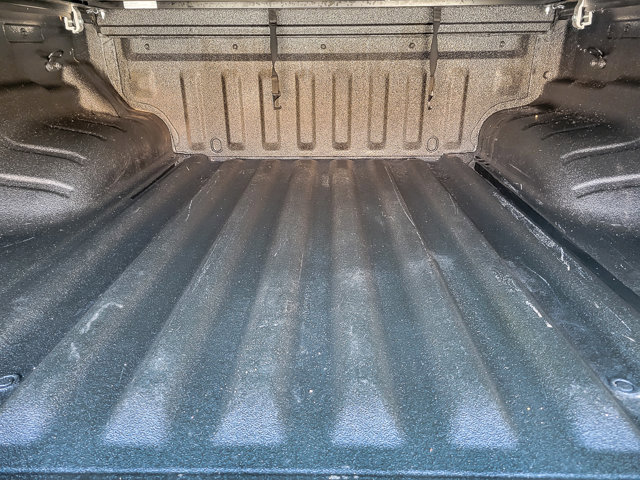 Used 2022 Nissan Frontier PRO-4X w/ Technology Package image 19