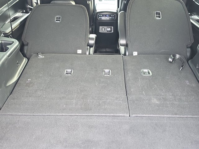 Used 2024 Hyundai Palisade SEL w/ Premium Package FWD image 8
