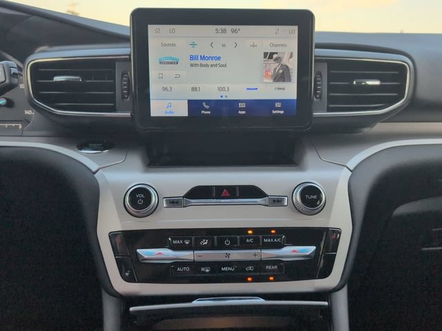 Certified 2023 Ford Explorer XLT w/ Equipment Group 202A AWD/4WD image 26