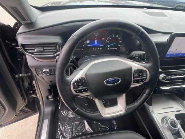 Certified 2021 Ford Explorer Limited w/ Hybrid Equipment Group 310A AWD/4WD image 18
