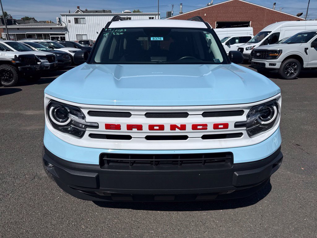 Certified 2023 Ford Bronco Sport Heritage w/ Heritage Convenience Package AWD/4WD image 2