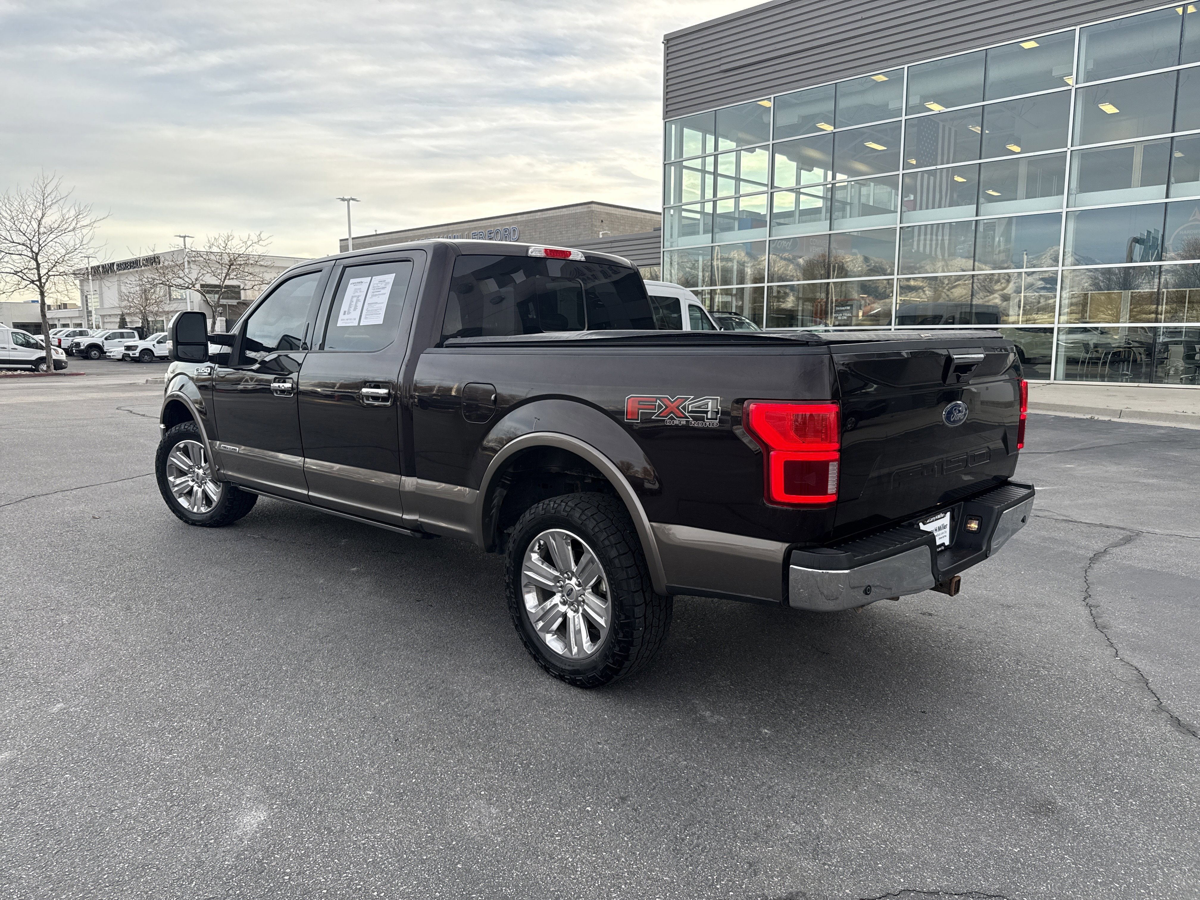 Certified 2019 Ford F150 Lariat w/ Equipment Group 502A Luxury image 3