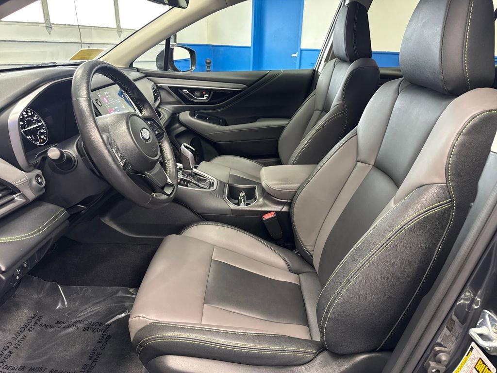 Used 2024 Subaru Outback Onyx Edition AWD/4WD image 16