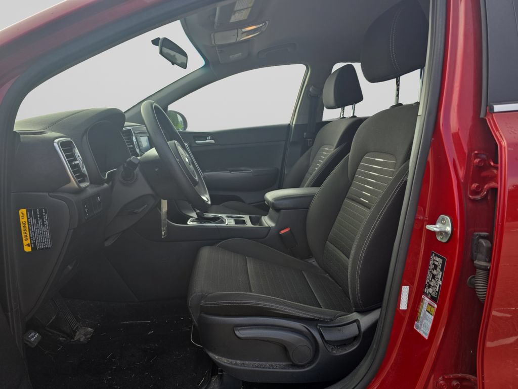 Used 2018 Kia Sportage LX AWD/4WD image 3