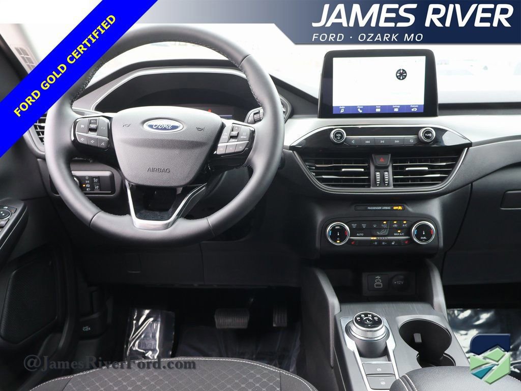 Certified 2025 Ford Escape Active w/ Cold Weather Package image 18