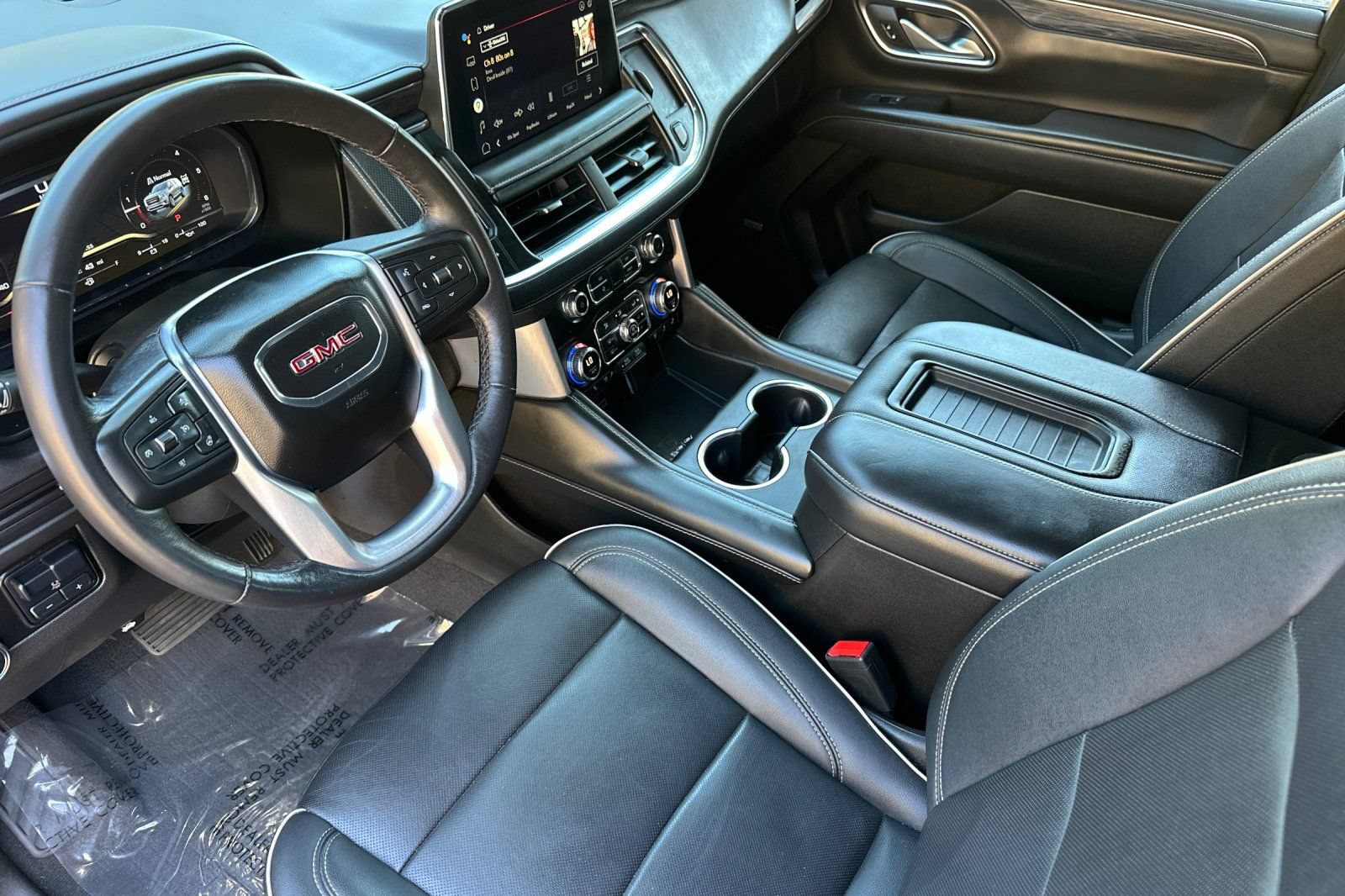 Used 2022 GMC Yukon SLT w/ SLT Premium Package AWD/4WD image 10