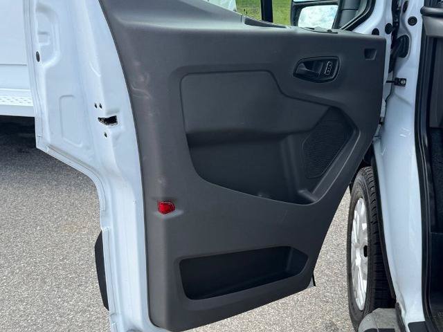 Certified 2025 Ford Transit 250 Low Roof w/ Exterior Upgrade Package RWD image 18