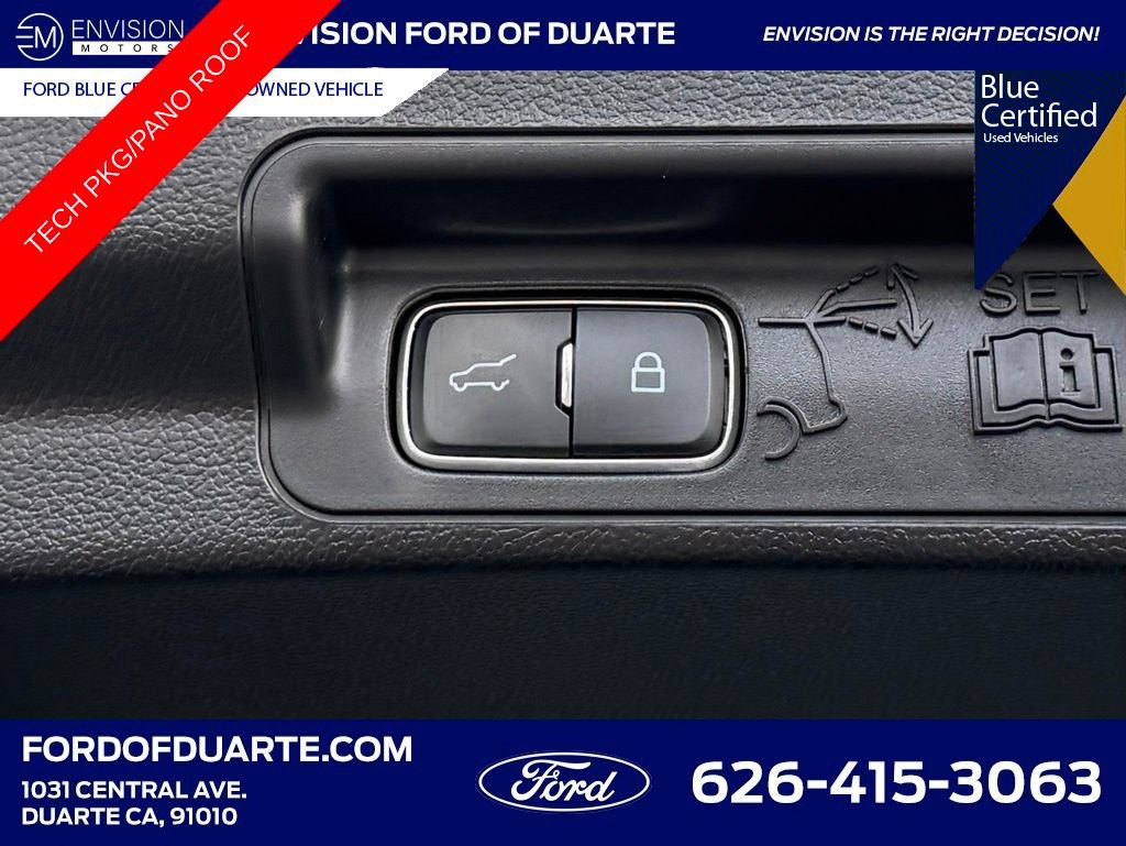 Certified 2023 Ford Explorer Platinum w/ Technology Package AWD/4WD image 11