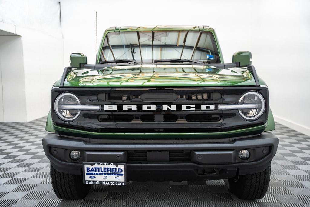 Certified 2025 Ford Bronco Outer Banks AWD/4WD image 2