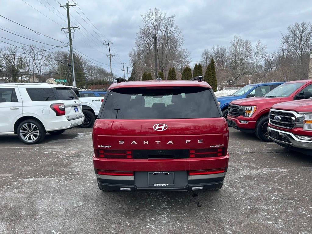 Used 2025 Hyundai Santa Fe Limited image 4