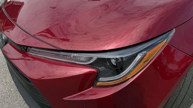 Used 2025 Toyota Corolla LE FWD image 35