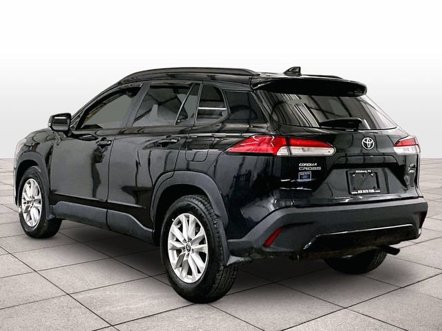 Used 2023 Toyota Corolla Cross LE w/ Moonroof Package AWD/4WD image 10