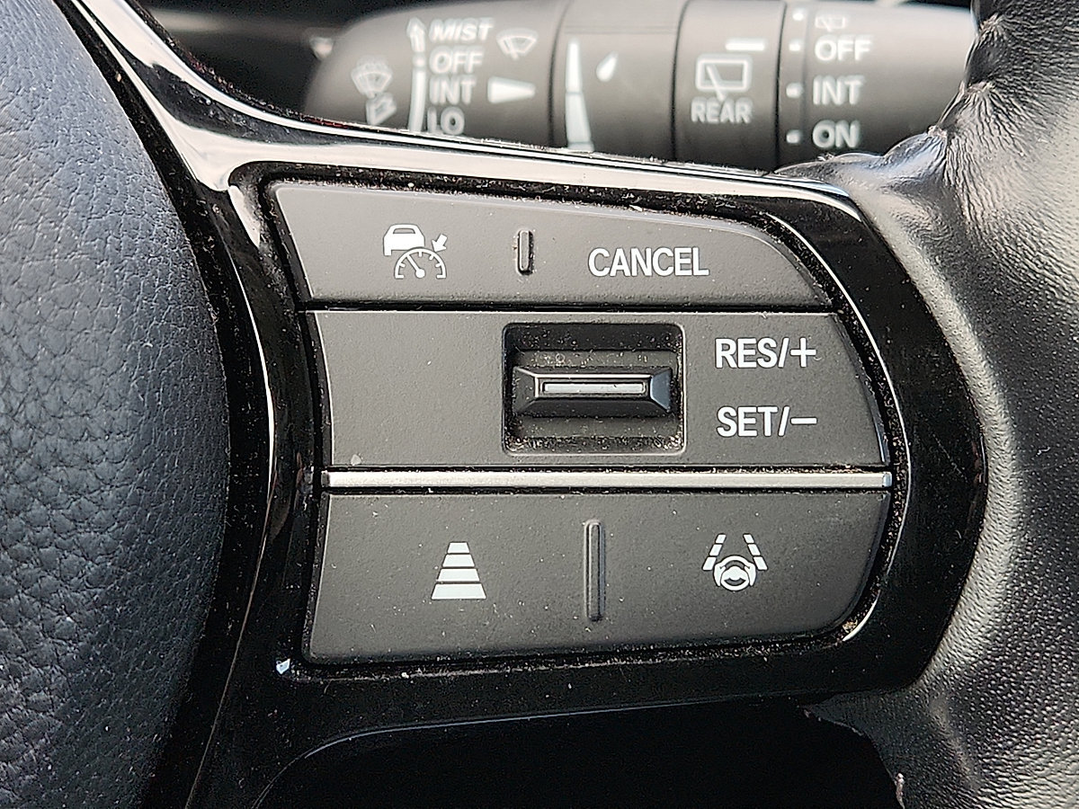 Used 2025 Honda CR-V EX-L image 23