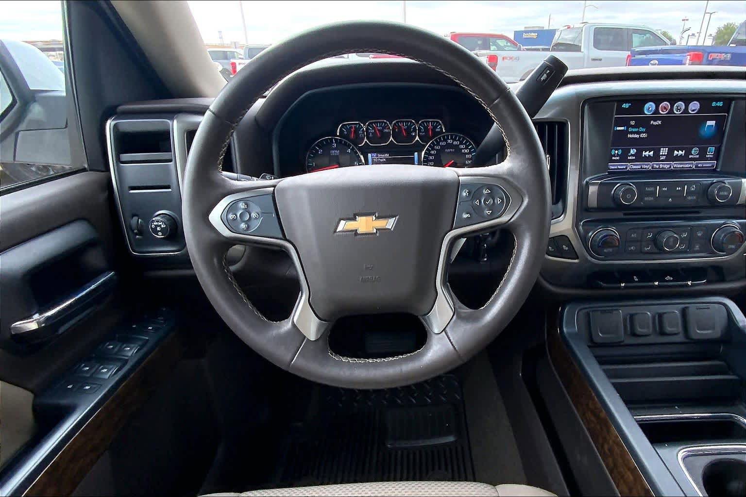 Used 2018 Chevrolet Silverado 1500 LT w/ Texas Edition RWD image 6