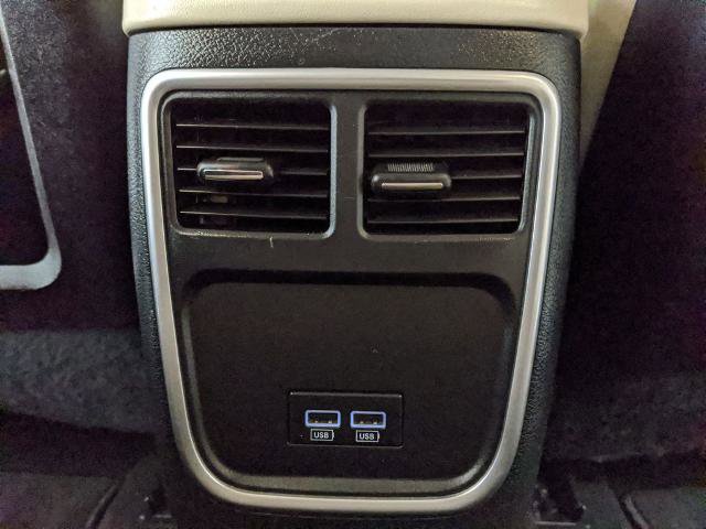 Used 2019 Chrysler 300 Touring w/ Sport Appearance Package RWD image 14