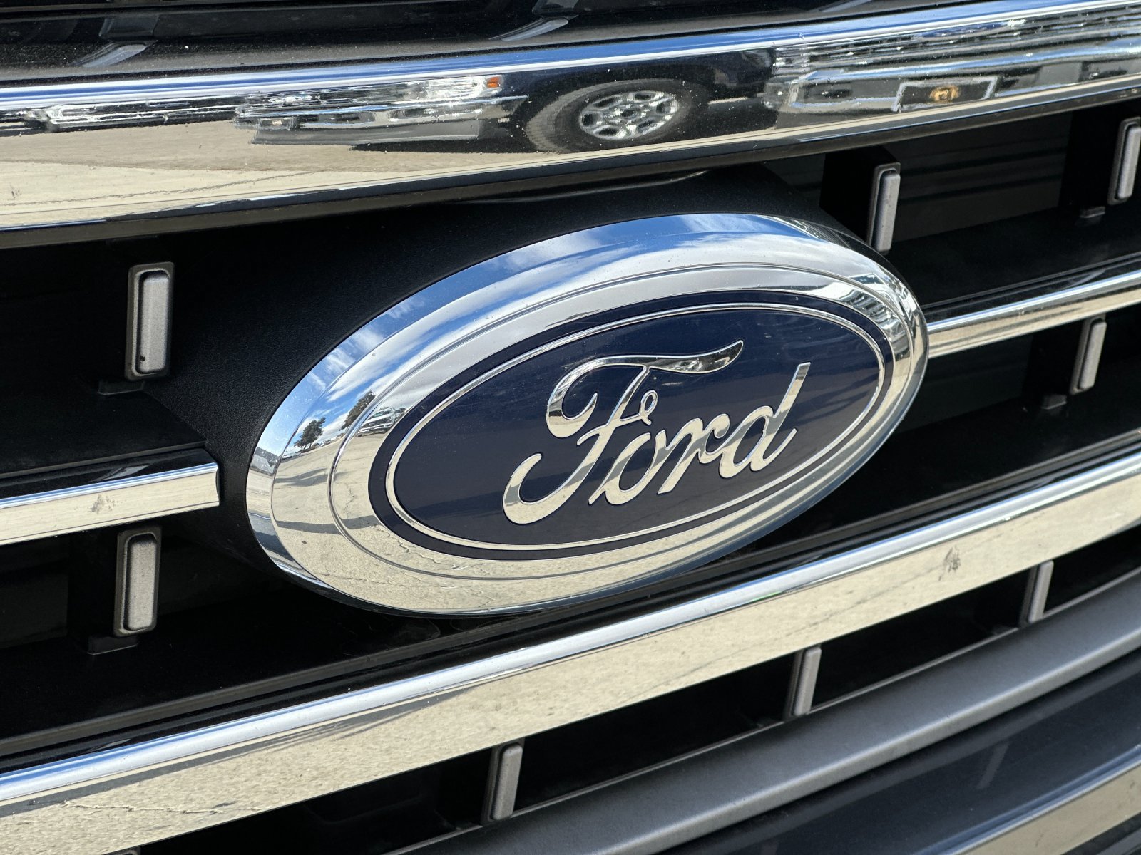 Certified 2023 Ford F150 Lariat AWD/4WD image 36