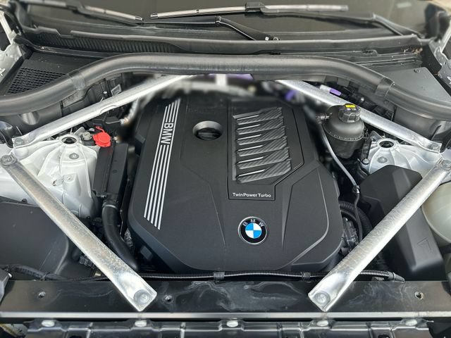 Used 2022 BMW X5 sDrive40i w/ Parking Assistance Package RWD image 29