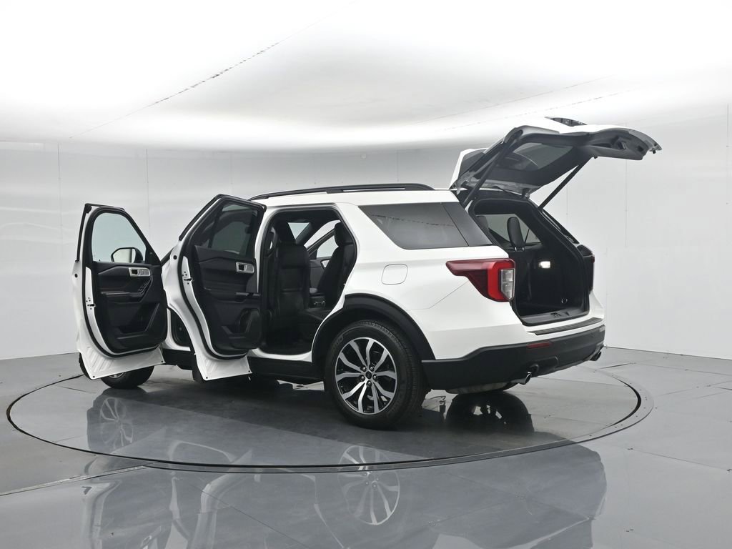 Certified 2022 Ford Explorer ST-Line RWD image 41