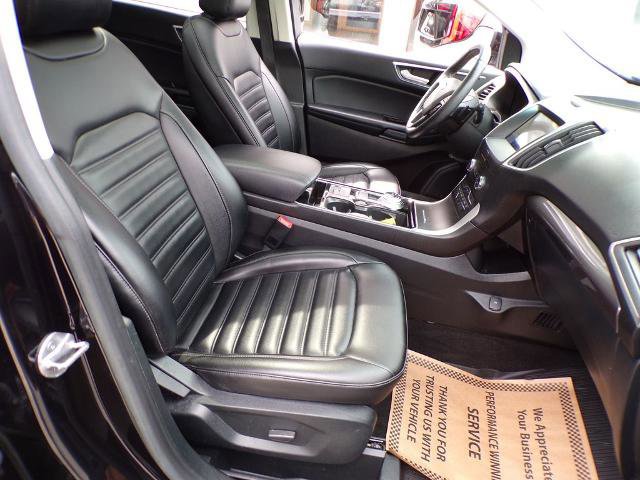 Certified 2020 Ford Edge SEL w/ Convenience Package image 15