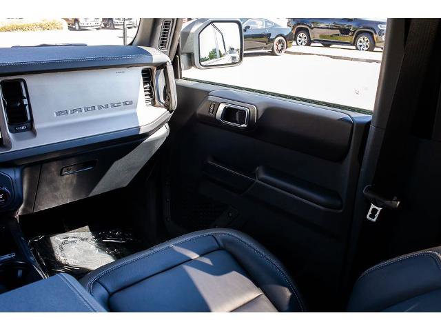Certified 2025 Ford Bronco Outer Banks AWD/4WD image 14