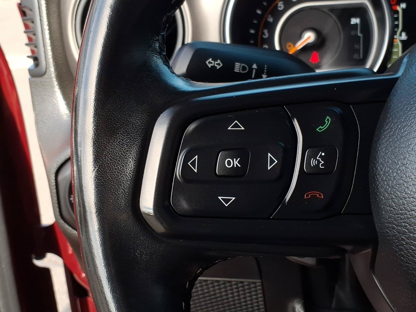 Used 2022 Jeep Gladiator Sport AWD/4WD image 25