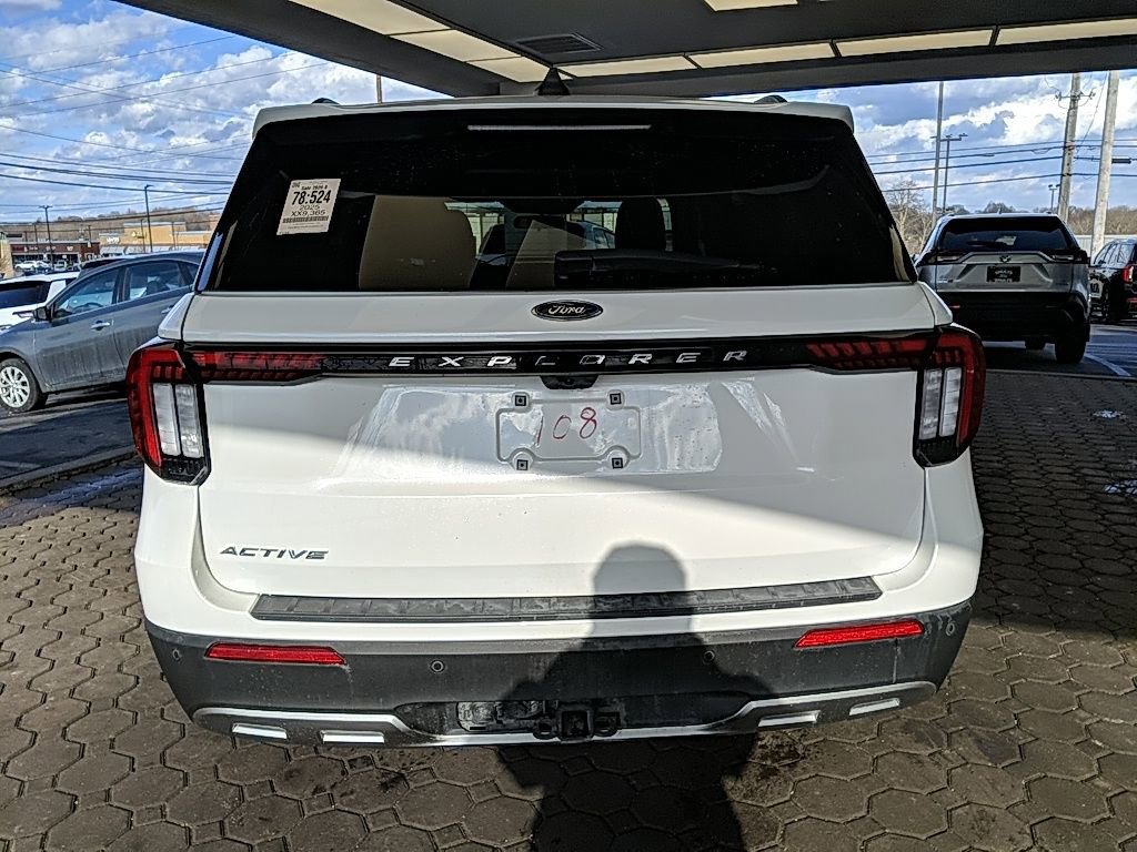 Certified 2025 Ford Explorer Active w/ Active Comfort Package image 4