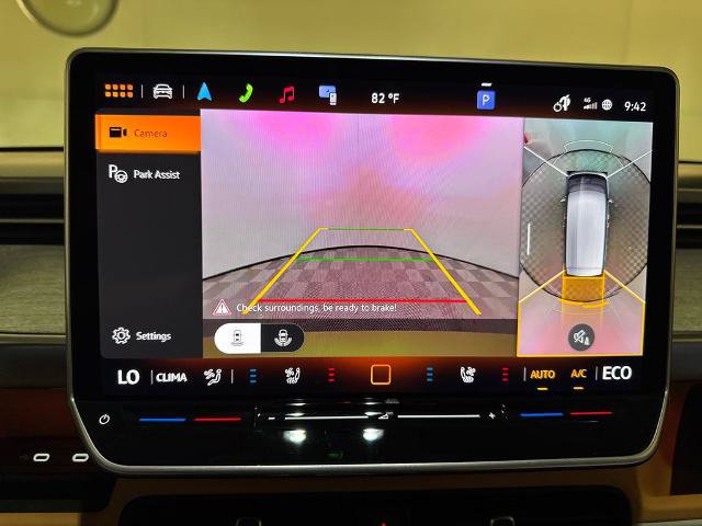Used 2025 Volkswagen ID. Buzz 1st Edition RWD image 20