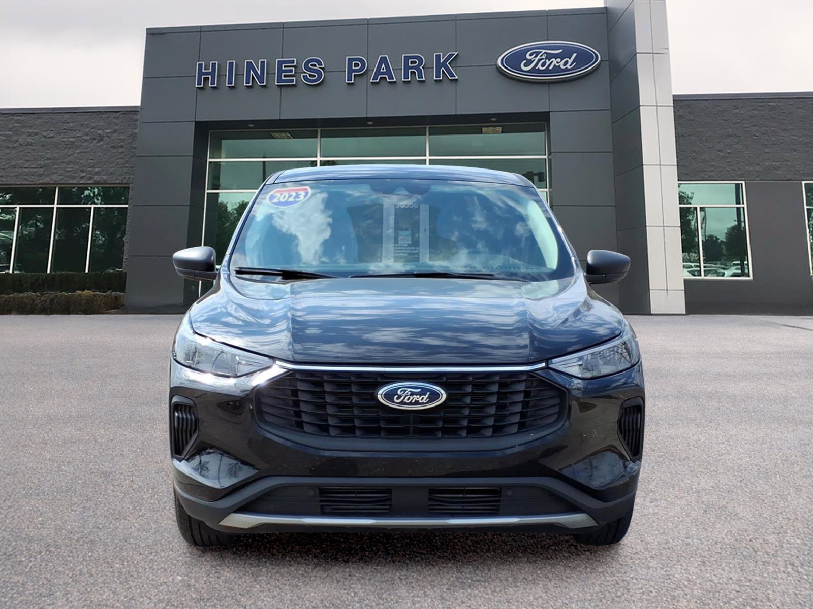Certified 2023 Ford Escape Active w/ Tech Pack #1 AWD/4WD image 2