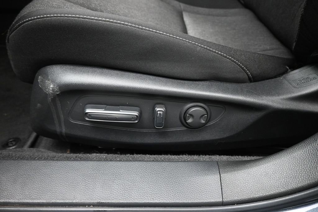 Used 2025 Honda Accord SE image 9