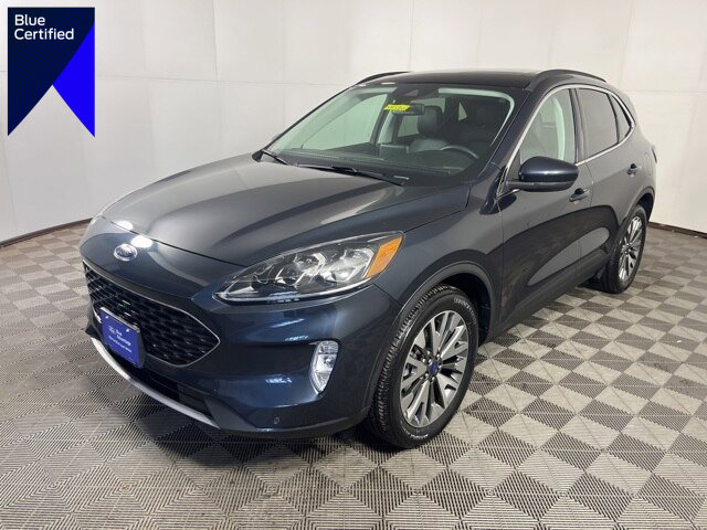 Certified 2022 Ford Escape Titanium w/ Class II Trailer Tow Package image 1