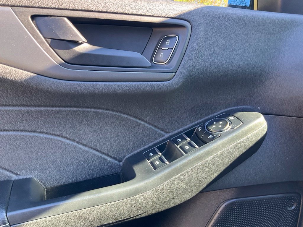 Certified 2023 Ford Escape Active AWD/4WD image 17