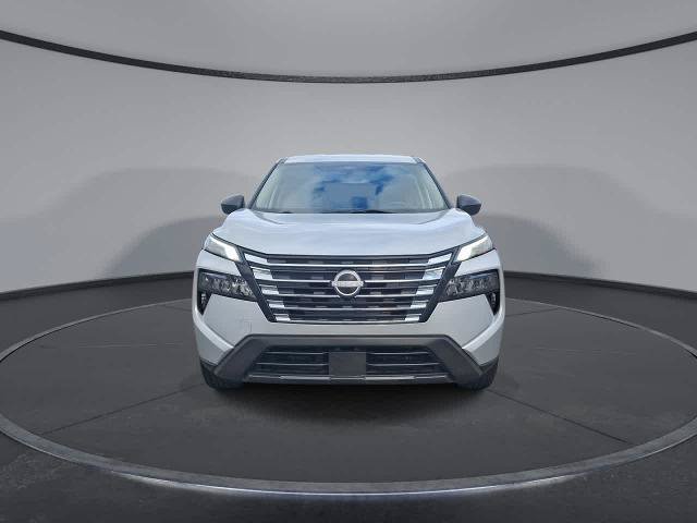 Used 2024 Nissan Rogue S FWD image 3
