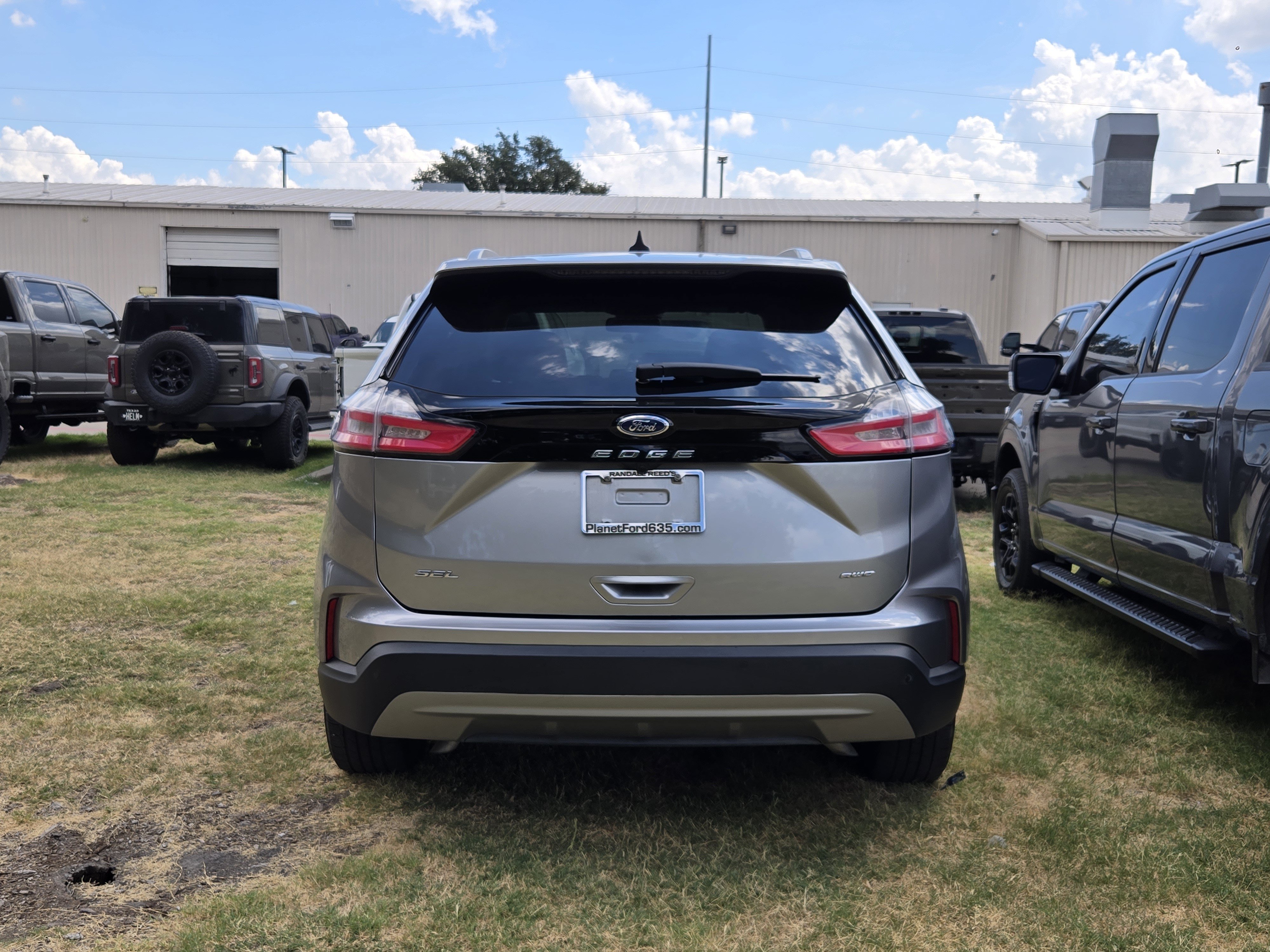 Certified 2024 Ford Edge SEL w/ Convenience Package AWD/4WD image 5