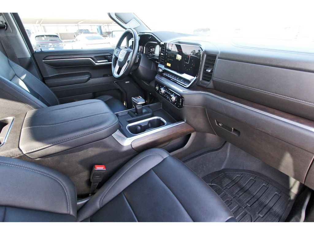 Used 2023 GMC Sierra 1500 SLT AWD/4WD image 27