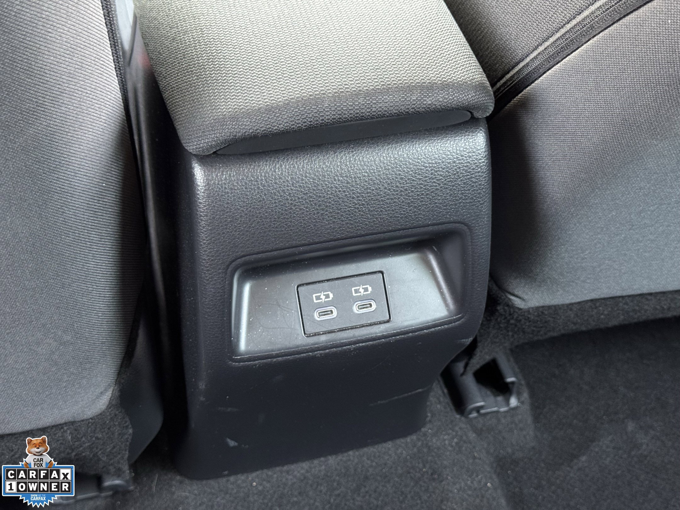 Used 2025 Toyota Corolla LE FWD image 30